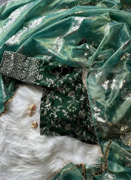 Tew Dola Fabric Fancy Partywear Saree Wholesale Clothing Distributors In India